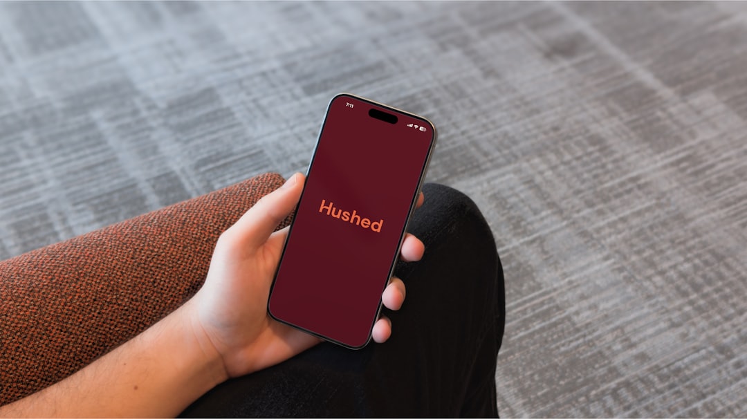 gallery-1 Hushed is a free VoIP app for private calling and texting, made by Canadian software company AffinityClick.